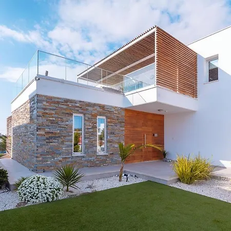 Aquamarine Villa Paphos