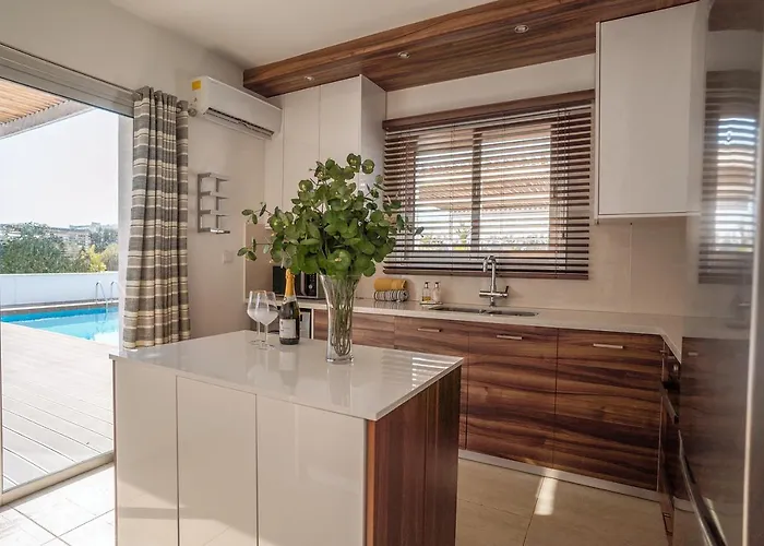 Aquamarine * Πάφος